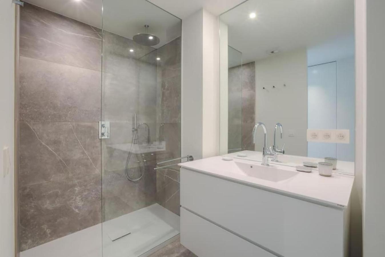 Anchor Lodge Antwerp Unique Appartment View Mas! Екстериор снимка