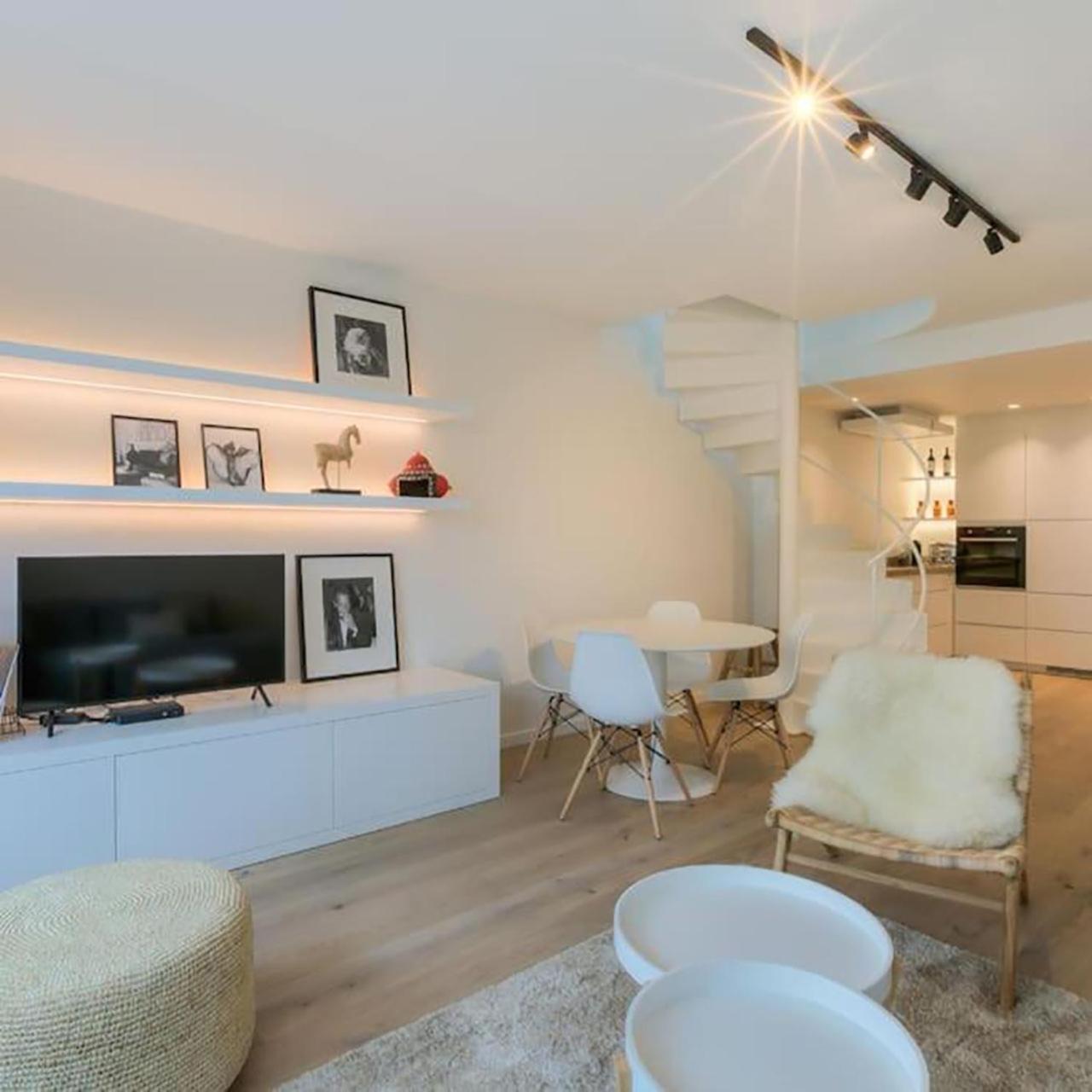 Anchor Lodge Antwerp Unique Appartment View Mas! Екстериор снимка